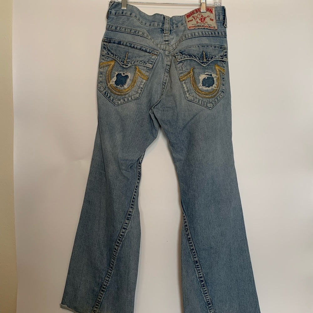 True Religion jeans, size 34 33 distressed, Rainbow Joey, missing fly button